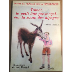 Toinet le petit âne provençal sur la route des alpages