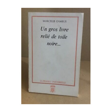 Un Gros livre relié de toile noire