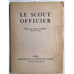 Le scout officier