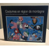 Coutumes en region de montagne / garçons et filles dessinent les...